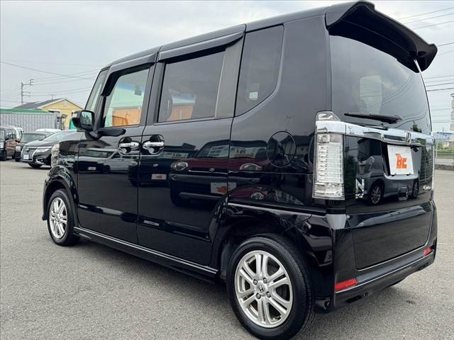 自動車保険（損保ジャパン）の代理店でもございますので、お気軽にご相談下さい。
