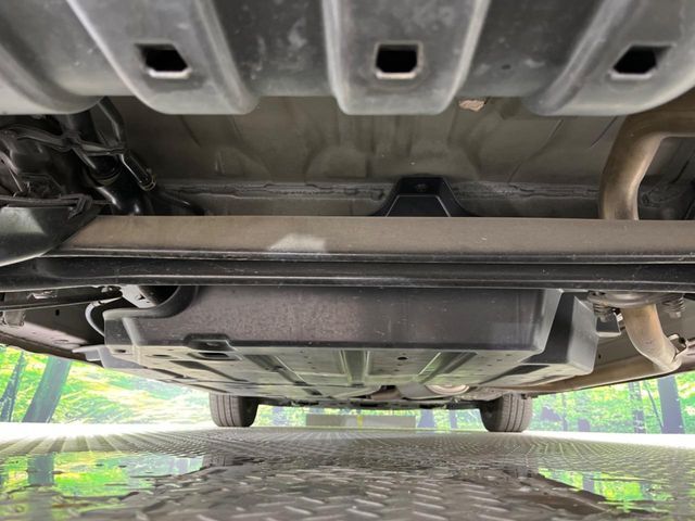 下回りがきれいなうちに、防錆加工の施工がオススメ。降雪地域はもちろん、沿岸部にお住いの方や、趣味でマリン・ウィンタースポーツをされる方にご好評いただいております。