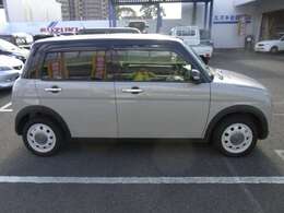 中古車は一物一価、同じようなお車でも、整備状況、外内装の状態など様々です。