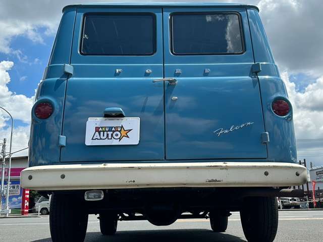 フォード エコノライン ファルコンバン コラム3速MT 左H 2017年