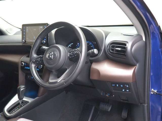 ドライバーに寄り添う快適な操作フィールをもたらすステアリングです。