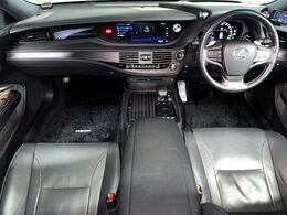 グループ総在庫数約30，000台！！全国の系列店からメーカー・車種問わずご紹介出来るので、あなたにピッタリのお車が見つかるはずです♪まずはお問い合わせ下さい☆