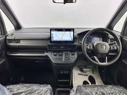 【インパネ全体】全方位で視界が広く、高い目線で運転もしやすいです！
