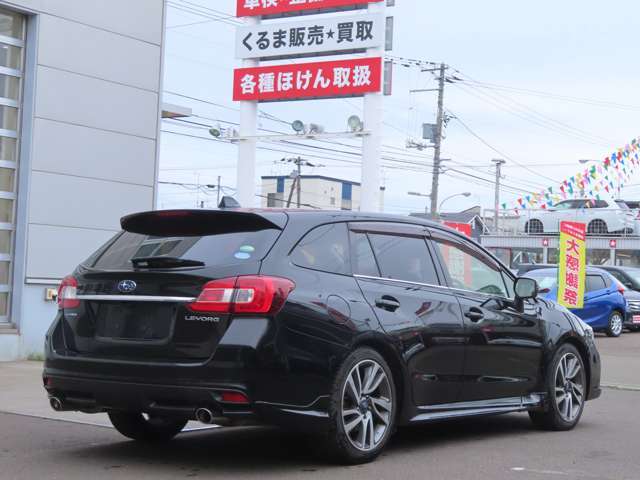 全長・全幅・全高4690×1780×1490mm　カタログ燃費JC08モード燃費16.0km/リットル　車両重量1550kg☆ボディ鏡面研磨済☆下回り洗浄済☆ルームクリーニング済☆抗菌消臭済☆