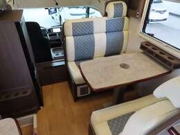 全店3000台からのお車選び、お得な情報満載の当社ホームページも合わせてご覧ください、フジカーズジャパンで検索又はhttp://www.fujicars.jp/に直接アクセス！！