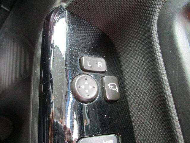 電動格納リモコンドアミラーです。！（＾＾）！