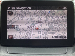 ナビやフルセグTV、インターネットラジオやBluetoothなどのエンターテーメント機能を凝縮したマツダコネクト！