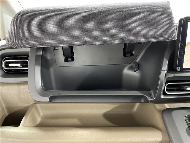 【カーナビ】ナビ利用時のマップ表示は見やすく、いつものドライブがグッと楽しくなります！◆乗って触って体感してみてください！！当社車両は試乗可能です！お気軽にスタッフまでご相談ください！