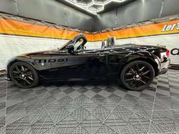 ナビゲーション・オーディオ・ETC取付、交換など各種オプション承ります。　詳しくはスタッフにお尋ねください。