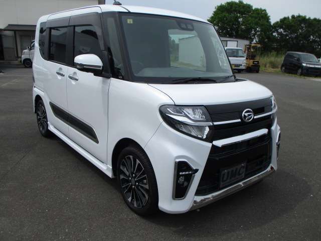 女性スタッフも常駐しておりますので『車屋さんって入りにくい』なんて大丈夫♪おひとりさまでも安心してどうぞ～♪♪