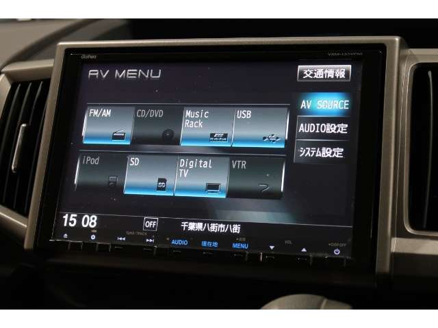ナビゲーションももちろん装備☆多彩な機能で快適ドライブをアシスト☆オーディオ機能も充実していますね☆