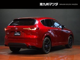 【CX-60】ドライビングエンターテインメントSUV。走ることの感動が感じられるクルマを目指し、五感で感じるクルマとの一体感と、心に響くエンジンサウンドと変速のリズムをつくり込みました。