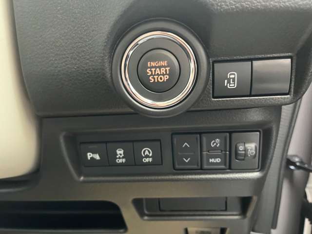 ☆車の保険は買ったところで加入するのがベストです。保険に関しても大手保険代理店をしておりますので安心してお任せください。不慮の事故の際も自社鈑金工場と連携して修理を進めてまいります☆