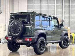 【Brat BASE野田】は全国ガリバー店舗を運営する東証プライム上場の「IDOMグループ」が運営するSUVをメインとした「カスタム車両直売店」です。