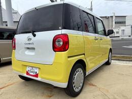 静岡ダイハツの中古車は、展示前に徹底した洗車や室内清掃を実施しております。