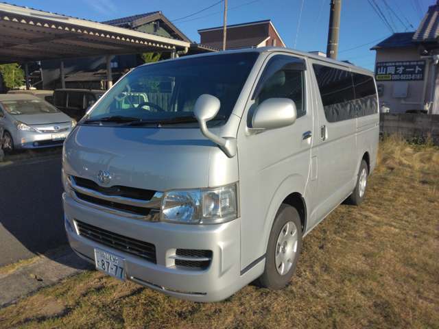 ロング！最大積載量1250kg！3000c軽油ディーゼル！ターボ！純正ナビ！テレビ！バックモニター！ETC！車内外装きれい！
