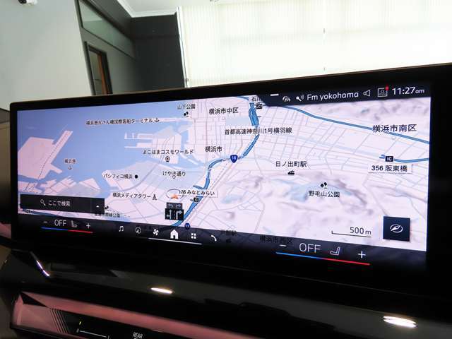 BMW iDriveナビゲーションシステム。ワイドで視認性に優れたスクリーン。