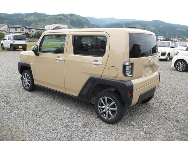車検・車両整備だけでなく、損害保険、生命保険、新車・中古車販売等、自動車に関するあらゆるサービスを提供しております。