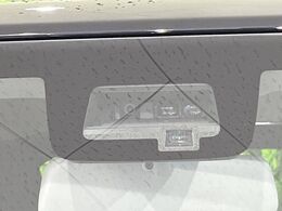 【スズキ　セーフティサポート】走行中に前方の車両等を認識し、衝突しそうな時は警報とブレーキで衝突回避と被害軽減をアシスト。より安全にドライブをお楽しみいただけます。