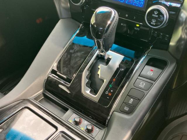 国産車から輸入車まで多様なお客様のニーズのお応えできるように、全国規模で豊富な在庫展開！車のことならWECARSへ！