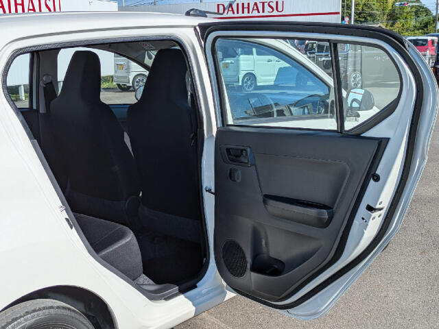 軽自動車から普通車まで販売しています！