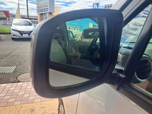 ドアミラー
