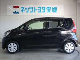 広々とした車内空間に優れた燃費性能。更にデザインも上質で人気のお車です！