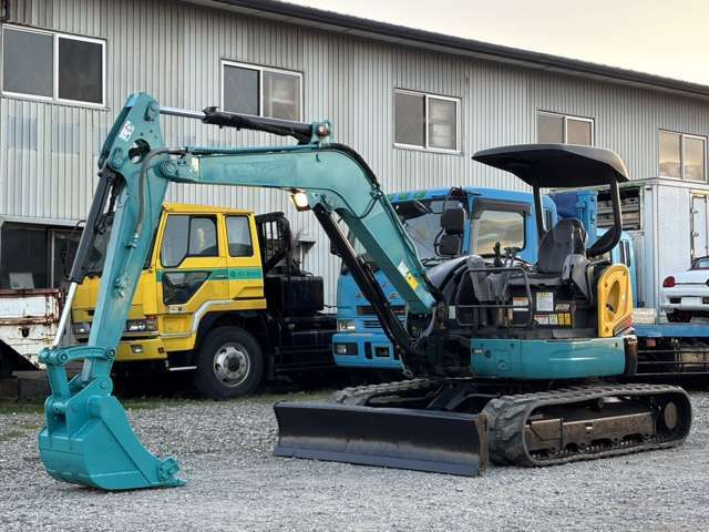 下取り・買い取り強化中！乗らなくなったお車をお持ちの方や、乗り換えをご検討中の方、無料見積もり査定させて頂きますのでぜひお問合せください♪