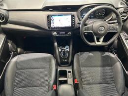 セーフティアシスト/プロパイロット/ディーラーオプション純正9インチSDナビ/Bluetooth/全方位車外カメラ/フルセグTV/USB入力端子/ETC/前後コーナーセンサー/純正フロアマット