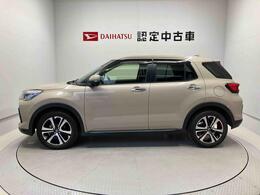 側面からの写真です。ご希望のお車が見当たらない場合は、弊社スタッフがしっかりとお客様のご要望に合ったお車をお探し致します。
