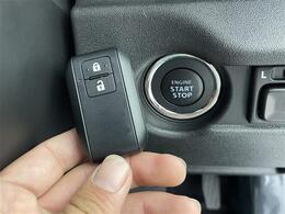 【スマートキー（エンジンスタートストップスイッチ）】スマートキー（電子キー）を持っていれば、スイッチを押すだけでエンジンをかけることができます！