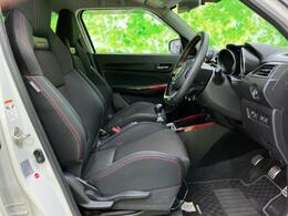 「この車の写真をもっと見たい」「状態が気になる」「この装備はついている？」どんな小さな疑問でもお気軽にお問い合わせください！