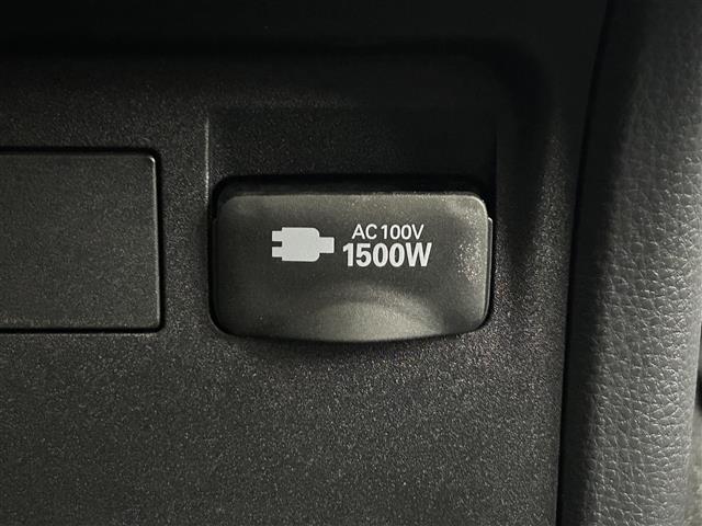 【運転席操作部】快適なドライブを楽しむための機能が装備されています！運転席から触れるので、使いやすいです！除菌プランいれていただくと、さらに清潔で安心していただけます！