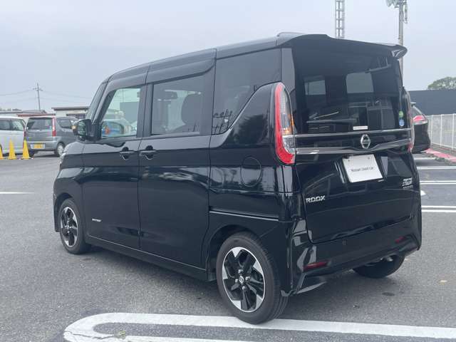 前後バンパーには障害物ソナー付き！接近を知らせます！