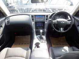 清潔で広々した座席です！是非、現車を見て体感してみてください。
