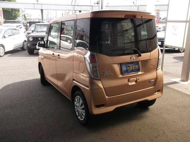 当社のお車は「全車保証付き」です。遠方のお客様もお近くのディーラーへ入庫いただければ対応できます。購入後も安心してお乗り下さい。別途有償で「1年」「2年」「3年」の延長保証もあります。ご相談下さい。