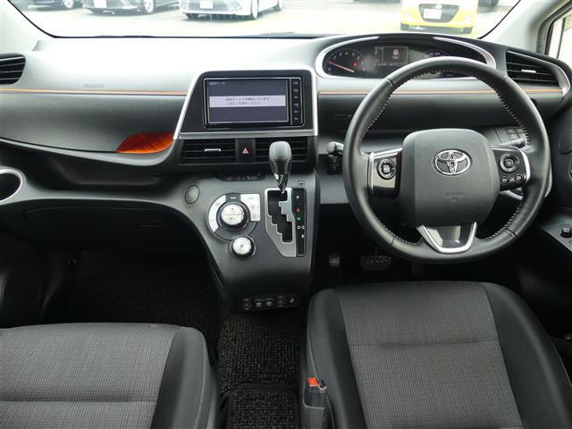 【Toyota Safety Sense】プリクラッシュセーフティ・レーンディパーチャーアラート・オートハイビーム