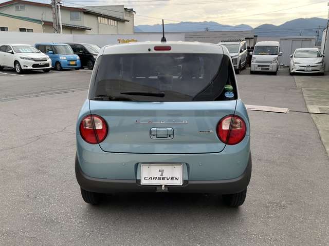 お求めの車が店頭にない場合でもまずはご相談ください。ご納得いただくまでじっくりお話ししてステキなお車が見つかるようにお手伝いさせていただきます。