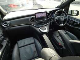 （アクティブブレーキアシスト・アクティブブラインドスポットアシスト・アクティブディスタンスアシストディストロニック・アクティブレーンキーピングアシスト）＆インテリジェントドライブ