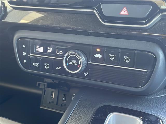 【運転席操作部】快適なドライブを楽しむための機能が装備されています！運転席から触れるので、使いやすいです！除菌プランいれていただくと、さらに清潔で安心していただけます！