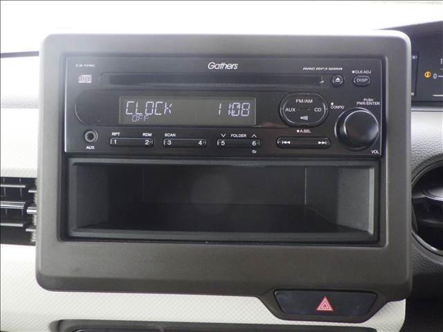 店頭には人気のフリードリンクもご用意してます！女性スタッフも多数在籍してますので、女性の方一人でもお気軽にご来店下さい！