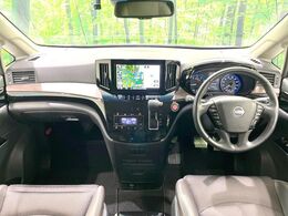 グループ総在庫数約30，000台！！全国の系列店からメーカー・車種問わずご紹介出来るので、あなたにピッタリのお車が見つかるはずです♪まずはお問い合わせ下さい☆