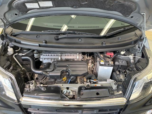 親切・丁寧な専門メカニックスタッフが応対！・車検・点検整備・事故等の修理などアフターサービスも安心。お車のカスタマイズもネクステージのサービススタッフまでご相談ください！