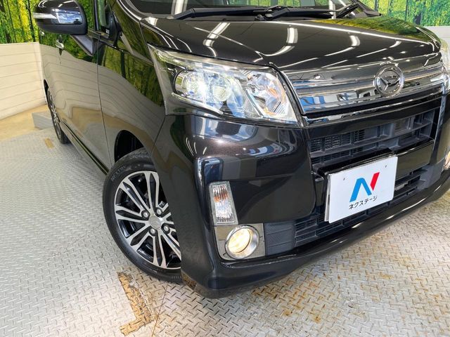 【LEDヘッドライト】悪天候や夜間走行時も良好な視界を確保し安心して運転できる高輝度LEDヘッドライトを装備！点灯速度が早く、消費電力も抑えられています。