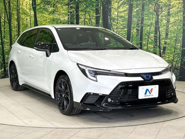 大好評のボディコーティング「弾スプラッシュコート」もご納車までに施工可能。通常のガラスコートと異なる、耐久年数6年の無機質ガラスコーティングが、ボディをキレイな状態に保ってくれます。