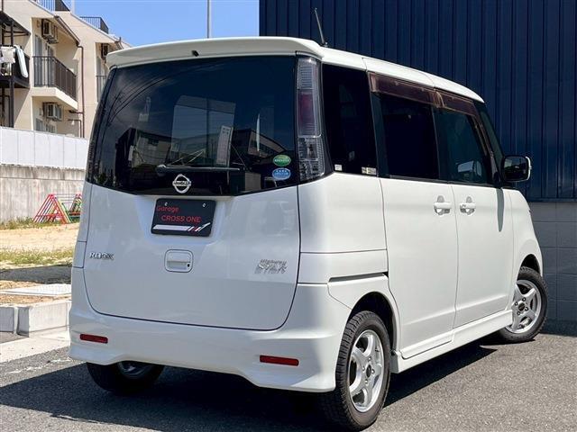 商談スペースもございます。お気軽にご来店くださいませ。