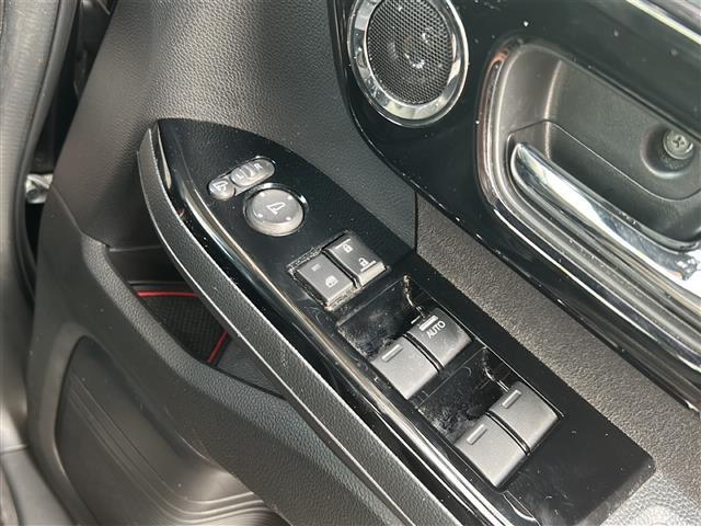 店頭在庫以外にも全国約2.5万台※の在庫から、ぴったりな1台をご提案します！※2020年7月現在の在庫台数です。売約済の可能性があります。