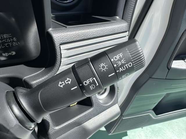 ★5年コーティング（契約時限定）が軽自動車￥39,800円、コンパクトカー￥49,800円、ミニバン￥59,800円で施工出来ます。新車のピッカピカの状態をより長くキープします！