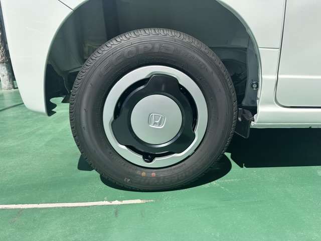 ★納車前に、専属のクリーニングスタッフが、ピッカピカにクリーニングして納車いたします！もちろん、ピッカピカの状態でお渡しするクリーニング費用も支払総額に含まれています！