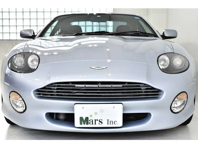 ライトブルーメタリック/レッドレザーインテリア/正規ディーラー車/ヴァンテージ/6.0/V12/5速AT/取扱説明書/整備記録簿/